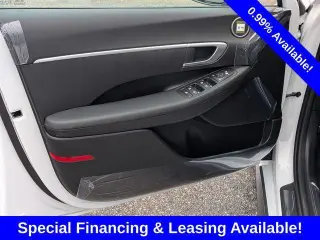 Sedán Hyundai SONATA 2026 SE de 4 puertas