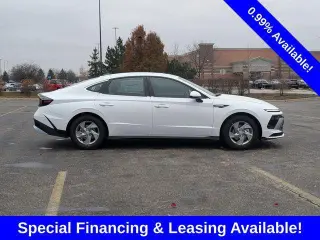 Sedán Hyundai SONATA 2026 SE de 4 puertas