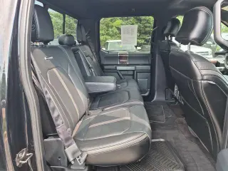 Ford F-150 2016 4x4 Platinum 4dr SuperCrew 5.5 ft. SB
