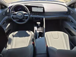 Hyundai ELANTRA 2024 SEL 4p Sedán