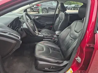 Ford Focus 2015 Titanium Sedán 4 puertas
