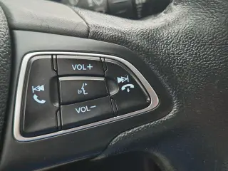 Ford Focus 2015 Titanium Sedán 4 puertas