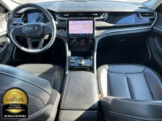 Jeep Grand Cherokee 2023 4x4 30th Anniversary 4xe SUV de 4 puertas
