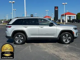 Jeep Grand Cherokee 2023 4x4 30th Anniversary 4xe SUV de 4 puertas