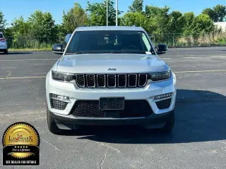 Jeep Grand Cherokee 2023 4x4 30th Anniversary 4xe SUV de 4 puertas