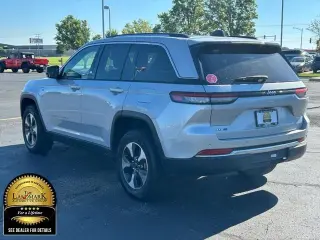 Jeep Grand Cherokee 2023 4x4 30th Anniversary 4xe SUV de 4 puertas