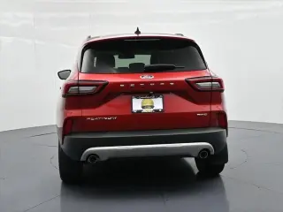 Ford Escape 2023 AWD Platinum 4p SUV