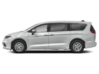 Chrysler Pacifica 2024 Touring L, minivan de 4 puertas