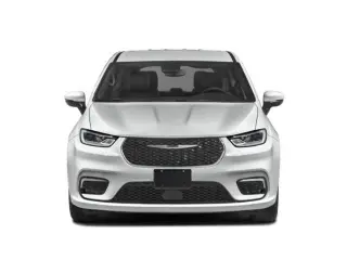 Chrysler Pacifica 2024 Touring L, minivan de 4 puertas