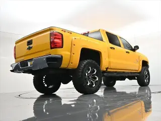 Chevrolet Silverado 1500 2018 4x4 LT 4p Cabina de Tripulación 5.8 pies SB