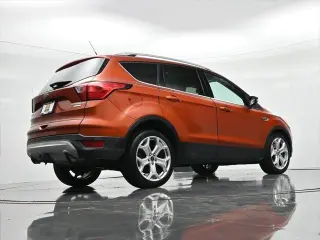 Ford Escape 2019 Titanium 4p SUV