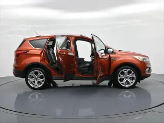 Ford Escape 2019 Titanium 4p SUV