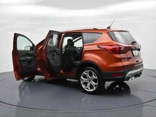 Ford Escape 2019 Titanium 4p SUV