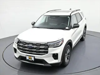 Ford Explorer 2025 AWD Active SUV de 4 puertas
