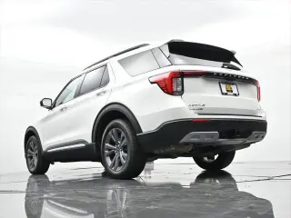 Ford Explorer 2025 AWD Active SUV de 4 puertas