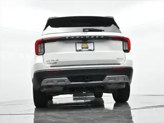 Ford Explorer 2025 AWD Active SUV de 4 puertas