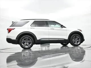 Ford Explorer 2025 AWD Active SUV de 4 puertas