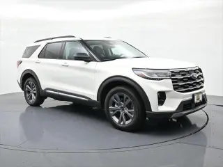 Ford Explorer 2025 AWD Active SUV de 4 puertas