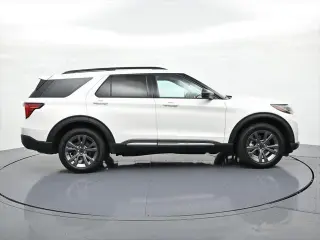 Ford Explorer 2025 AWD Active SUV de 4 puertas