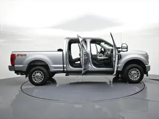 Ford F-250 Super Duty 2021 4x4 Lariat 4p. Cabina Extendida 6.8 pies. Caja Corta Pickup