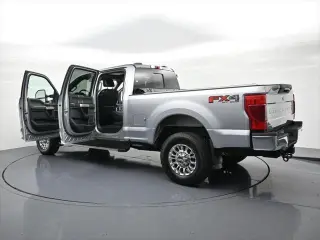 Ford F-250 Super Duty 2021 4x4 Lariat 4p. Cabina Extendida 6.8 pies. Caja Corta Pickup