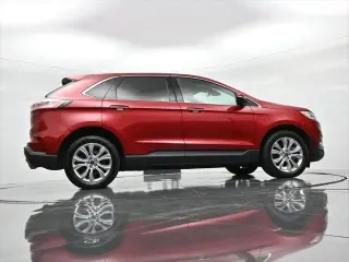 Ford Edge 2022 AWD Titanium 4 puertas Crossover