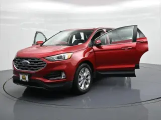 Ford Edge 2022 AWD Titanium 4 puertas Crossover