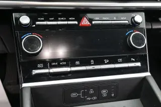 Hyundai SANTA FE 2025 AWD SEL 4 puertas SUV