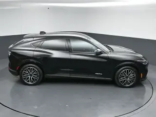 Ford Mustang Mach-E 2025 AWD Premium 4dr SUV