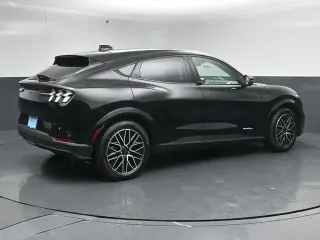 Ford Mustang Mach-E 2025 AWD Premium 4dr SUV