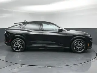 Ford Mustang Mach-E 2025 AWD Premium 4dr SUV