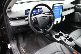 Ford Mustang Mach-E 2025 AWD Premium 4dr SUV