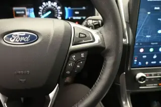 Ford Edge 2024 AWD Titanium 4 puertas SUV