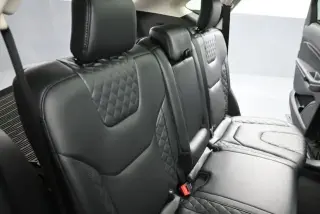 Ford Edge 2024 AWD Titanium 4 puertas SUV