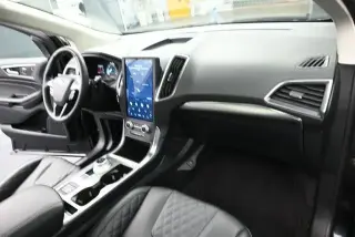 Ford Edge 2024 AWD Titanium 4 puertas SUV