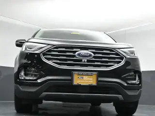 Ford Edge 2024 AWD Titanium 4 puertas SUV