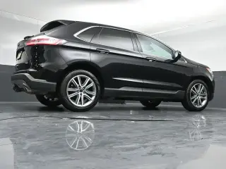 Ford Edge 2024 AWD Titanium 4 puertas SUV
