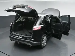 Ford Edge 2024 AWD Titanium 4 puertas SUV