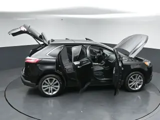 Ford Edge 2024 AWD Titanium 4 puertas SUV