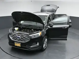 Ford Edge 2024 AWD Titanium 4 puertas SUV