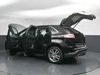 Ford Edge 2024 AWD Titanium 4 puertas SUV
