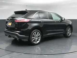 Ford Edge 2024 AWD Titanium 4 puertas SUV