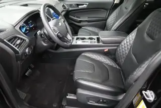 Ford Edge 2024 AWD Titanium 4 puertas SUV