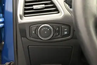Ford Edge 2024 AWD Titanium 4 puertas SUV