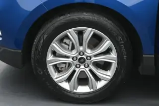 Ford Edge 2024 AWD Titanium 4 puertas SUV