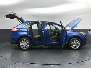 Ford Edge 2024 AWD Titanium 4 puertas SUV