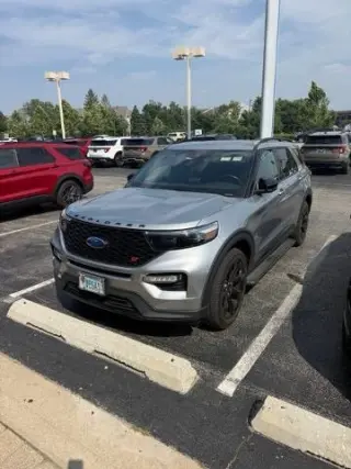 Ford Explorer 2023 AWD ST 4p SUV