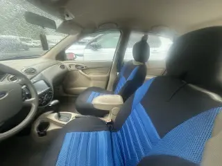 Ford Focus 2004 SE Sedán 4 puertas