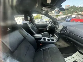Jeep Grand Cherokee 2021 4x4 Laredo E 4 puertas SUV