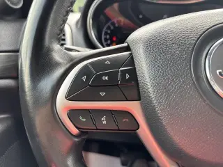 Jeep Grand Cherokee 2021 4x4 Laredo E 4 puertas SUV